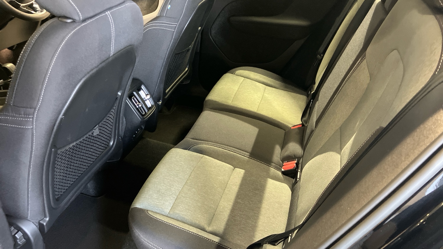 Used Volvo XC40 2022 for sale - 77432469: Photo 16