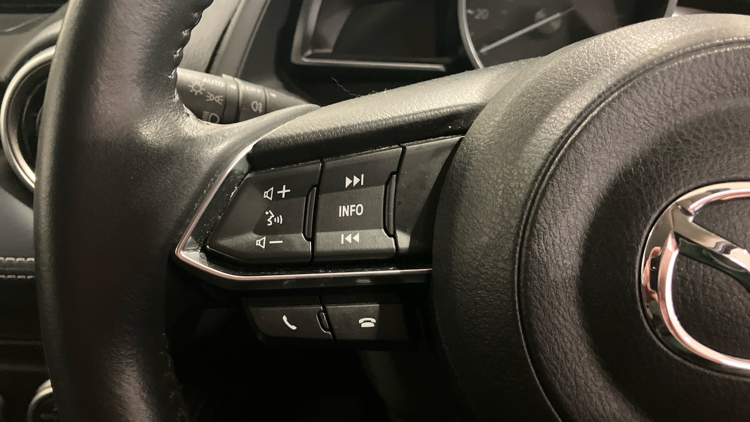 Used Mazda Mazda2 2022 for sale - 77517453: Photo 27