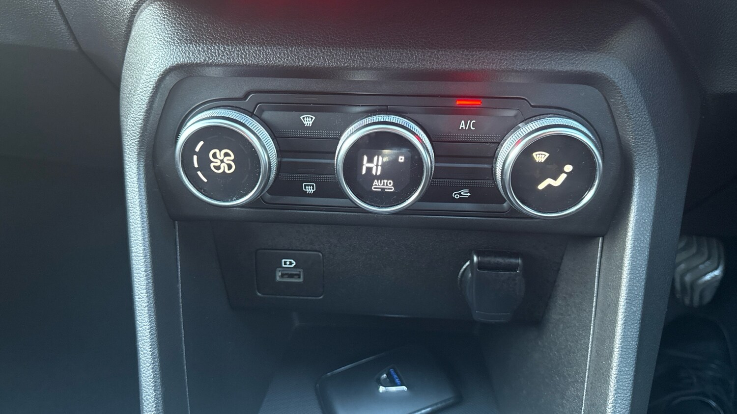 Used Dacia Sandero Stepway 2022 for sale - 76707163: Photo 22