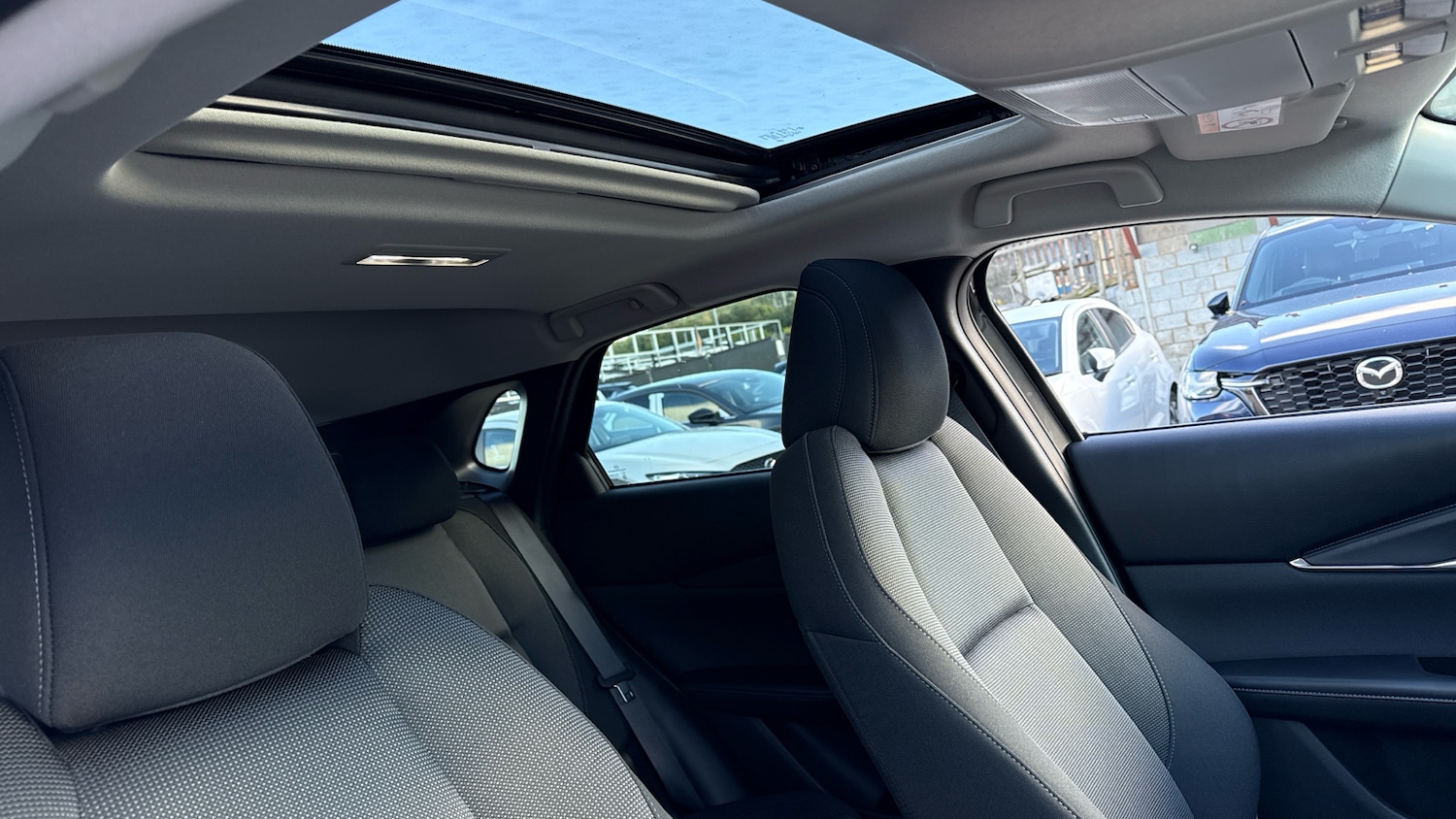 Used Mazda CX-30 2025 for sale - 76192433: Photo 25