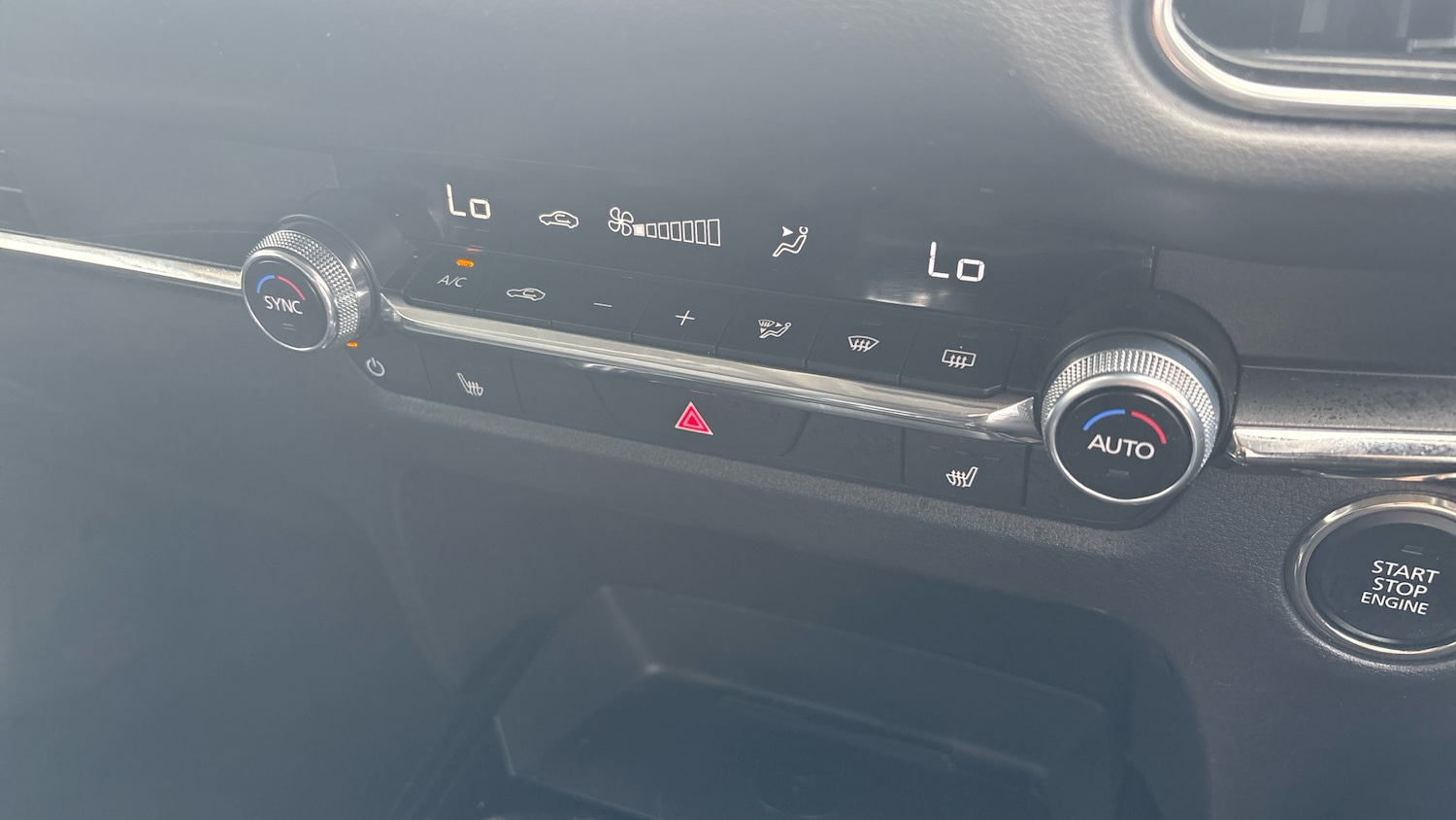 Used Mazda CX-30 2024 for sale - 76738694: Photo 29