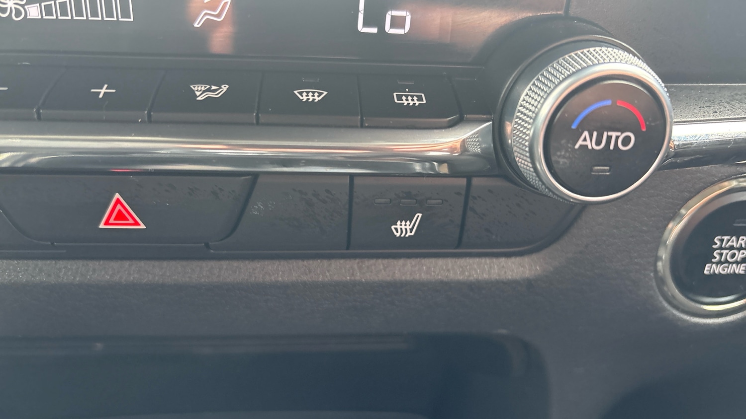 Used Mazda CX-30 2024 for sale - 76738694: Photo 30