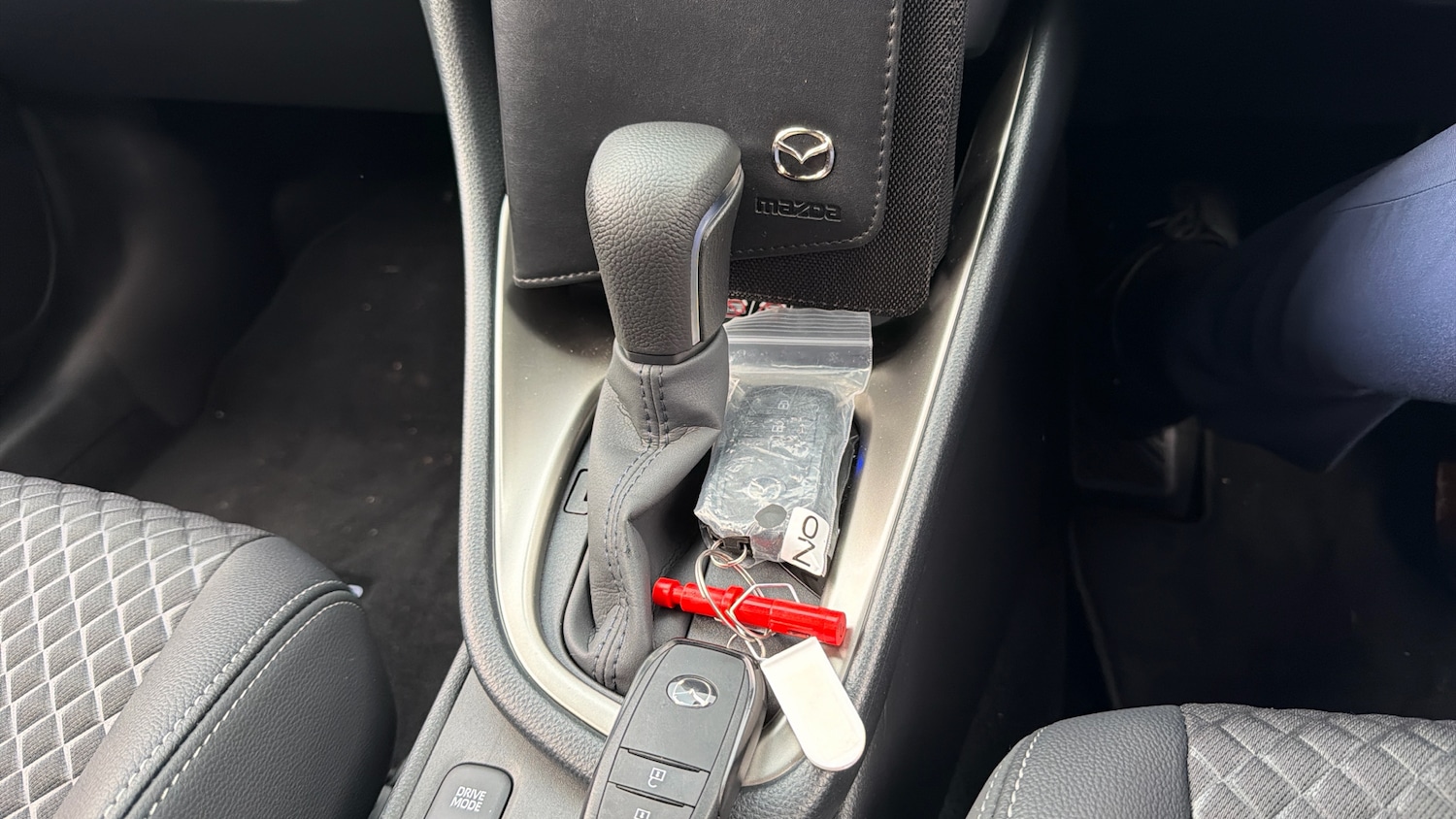 Used Mazda Mazda2 HYBRID 2025 for sale - 76877351: Photo 20