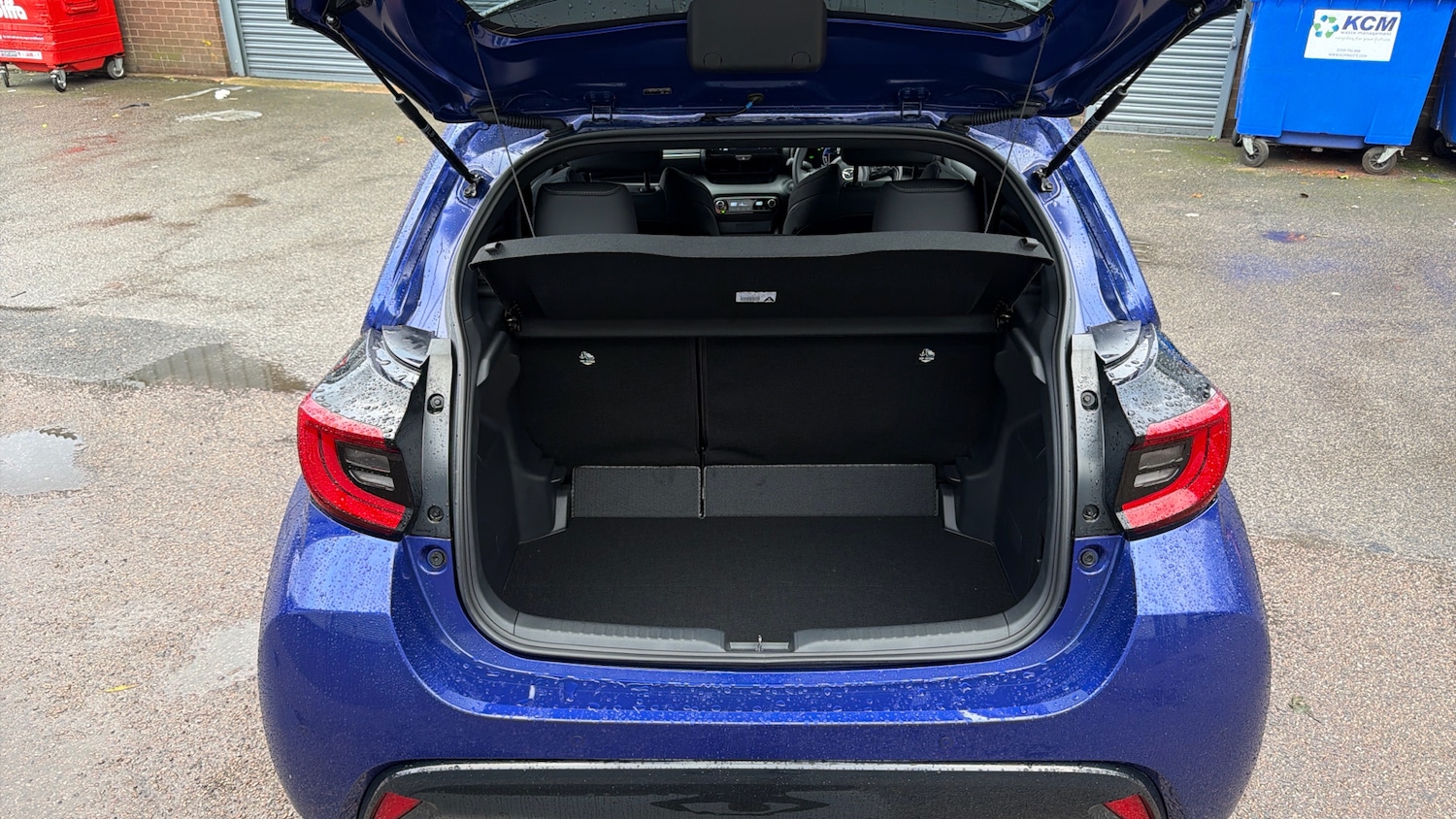 Used Mazda Mazda2 HYBRID 2025 for sale - 76877351: Photo 4