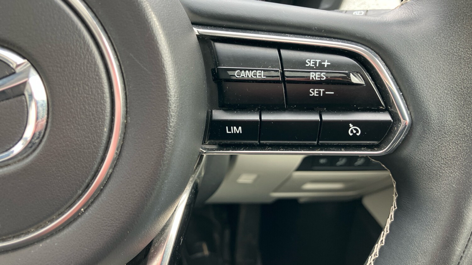 Used Mazda CX-60 2022 for sale - 77998244: Photo 32