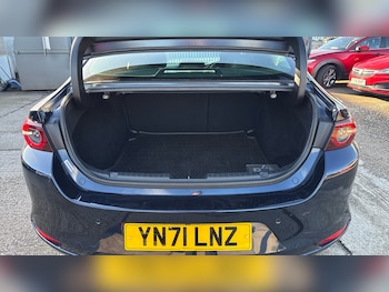 Used Mazda Mazda3 2021 for sale - 76299691: Photo 4
