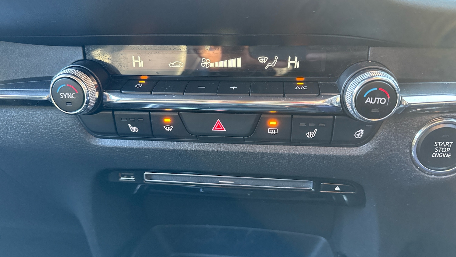 Used Mazda CX-30 2021 for sale - 76028020: Photo 21