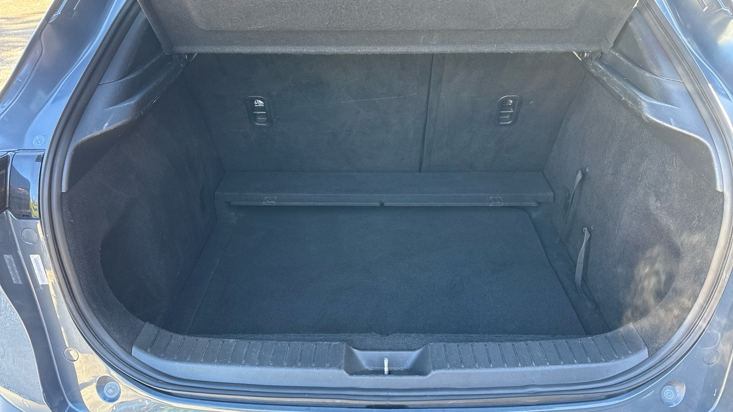 Used Mazda CX-30 2021 for sale - 76028020: Photo 4