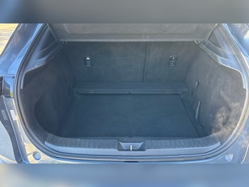 Used Mazda CX-30 2021 for sale - 76028020: Photo