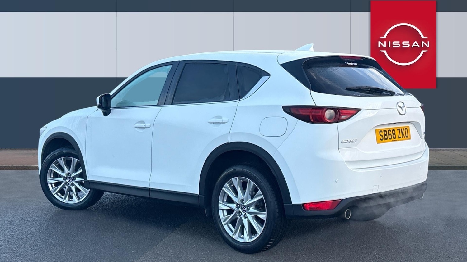 Used Mazda CX-5 2018 for sale - 78010944: Photo 2