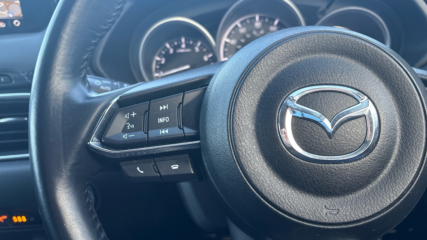 Used Mazda CX-5 2018 for sale - 78010944: Photo 32