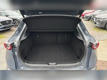 Used Mazda CX-30 2020 for sale - 76255256: Photo 4