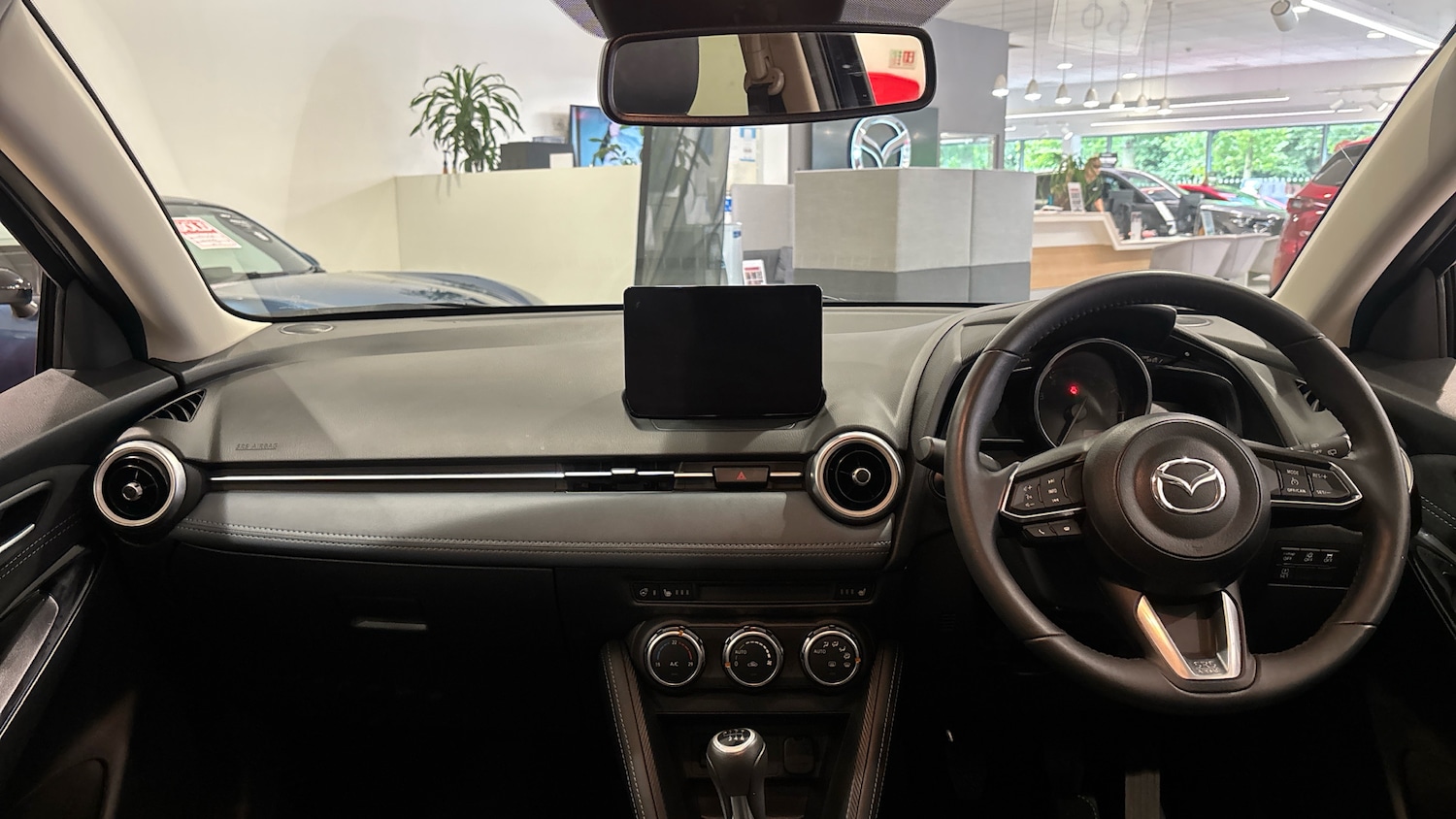 Used Mazda Mazda2 2022 for sale - 76057745: Photo 10