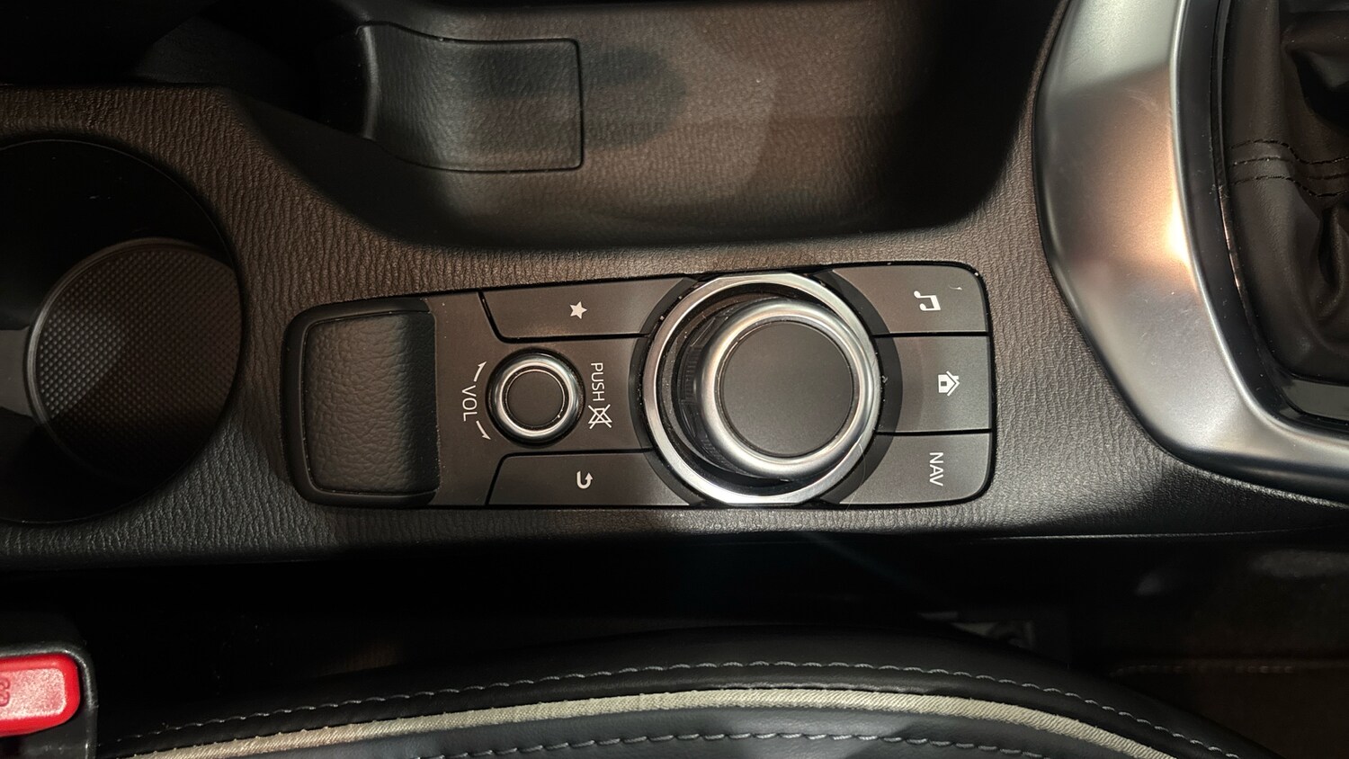 Used Mazda Mazda2 2022 for sale - 76057745: Photo 25