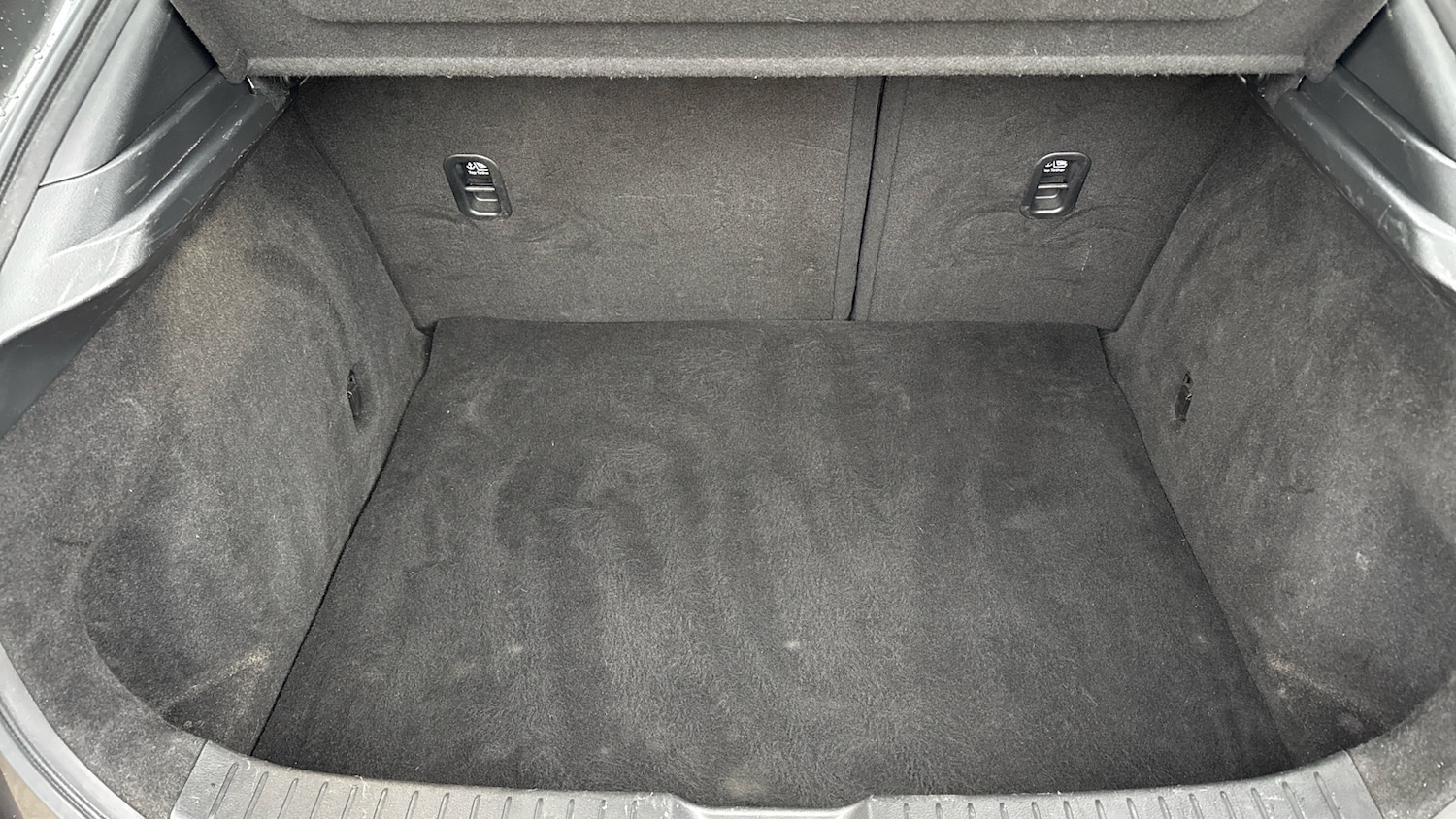 Used Mazda CX-30 2021 for sale - 76881463: Photo 4