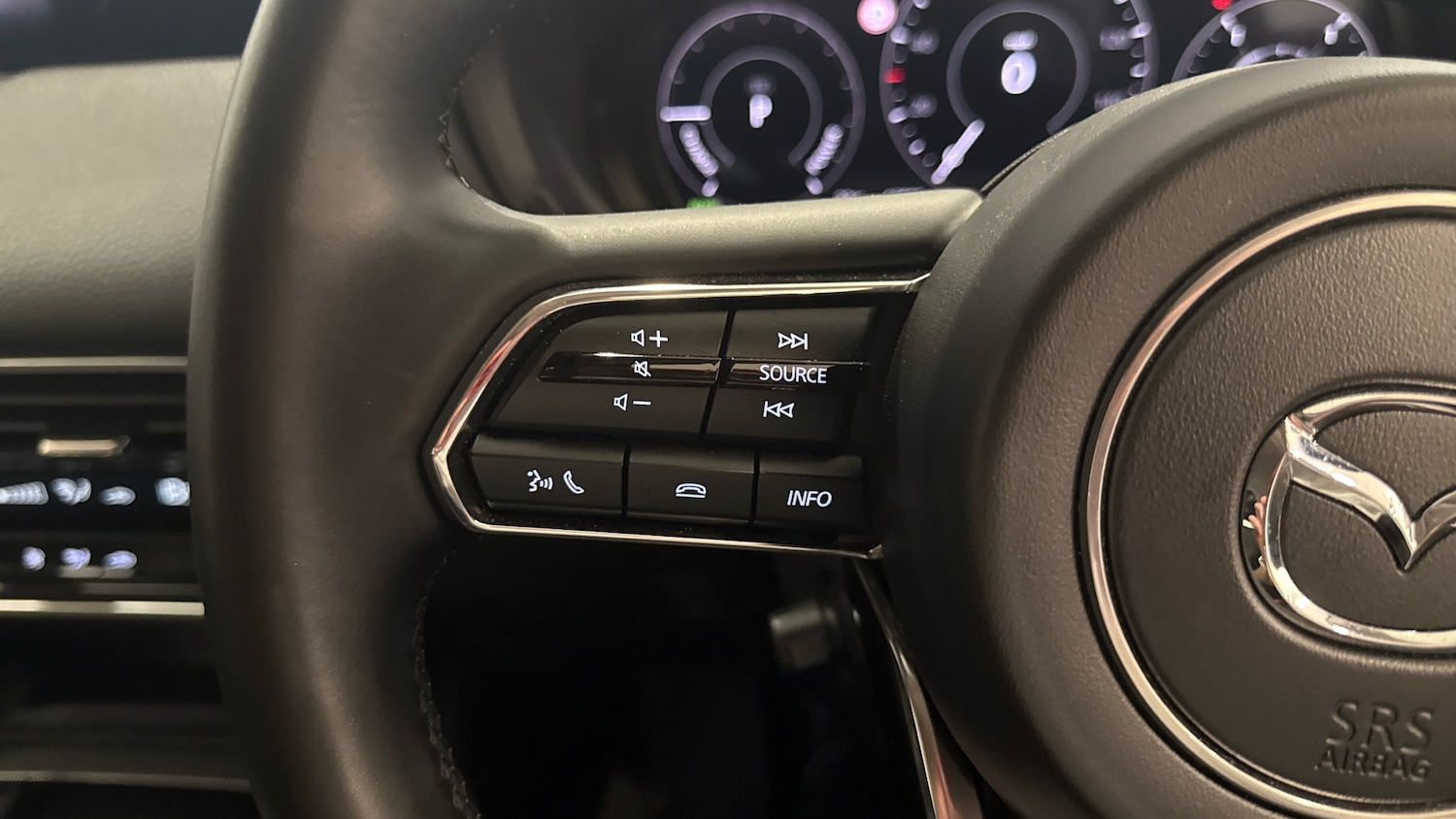Used Mazda CX-60 2023 for sale - 76016884: Photo 42