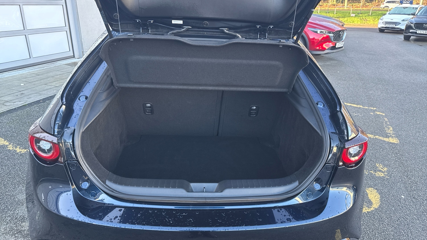 Used Mazda Mazda3 2023 for sale - 77363898: Photo 4