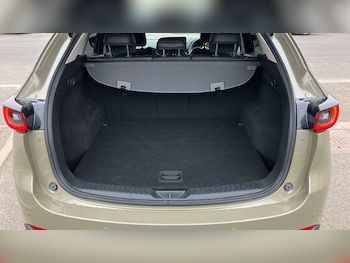 Used Mazda CX-5 2023 for sale - 78080525: Photo