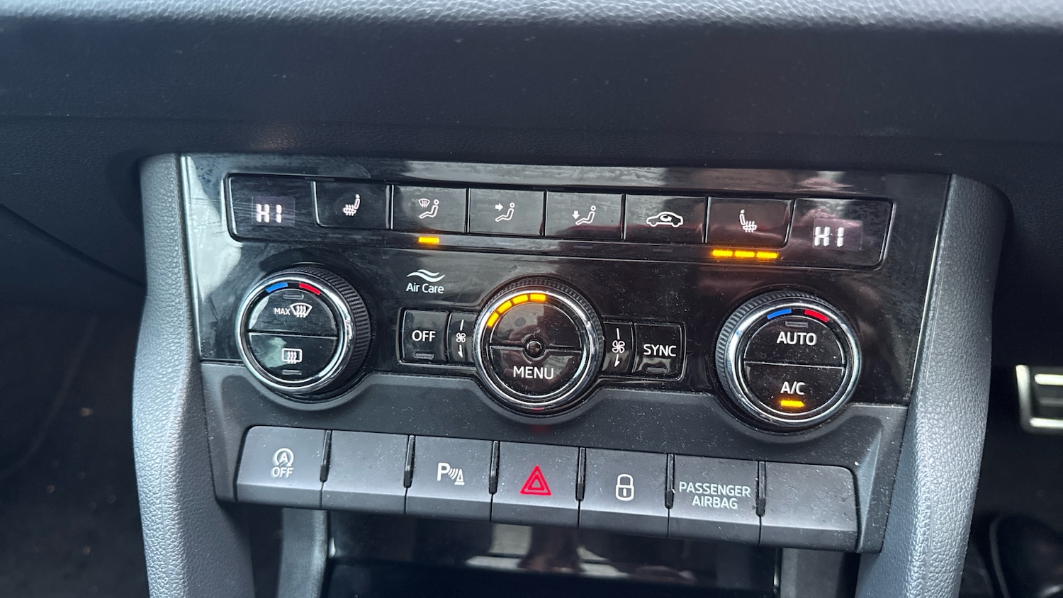 Used Skoda Karoq 2019 for sale - 76719220: Photo 22