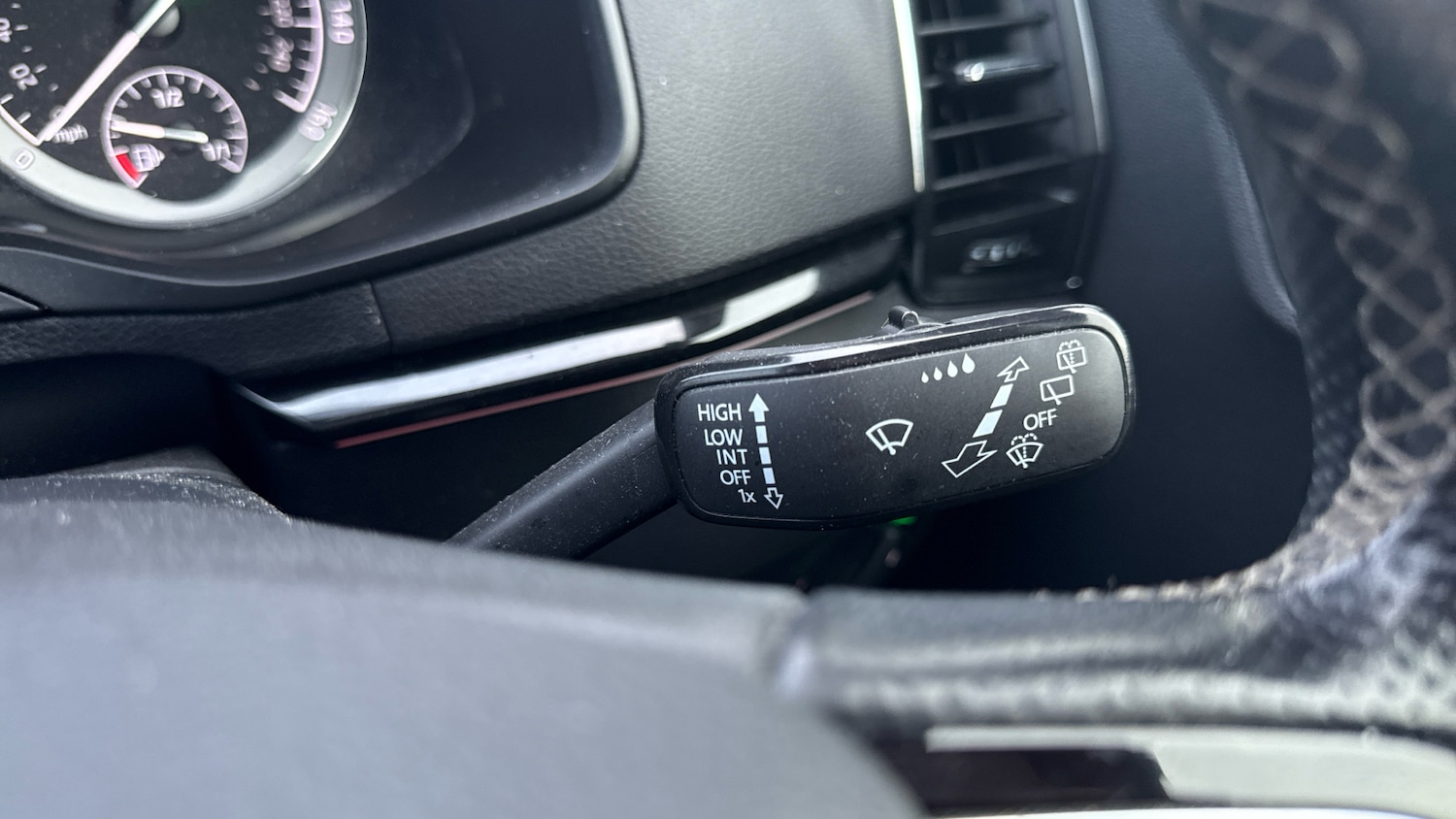 Used Skoda Karoq 2019 for sale - 76719220: Photo 27