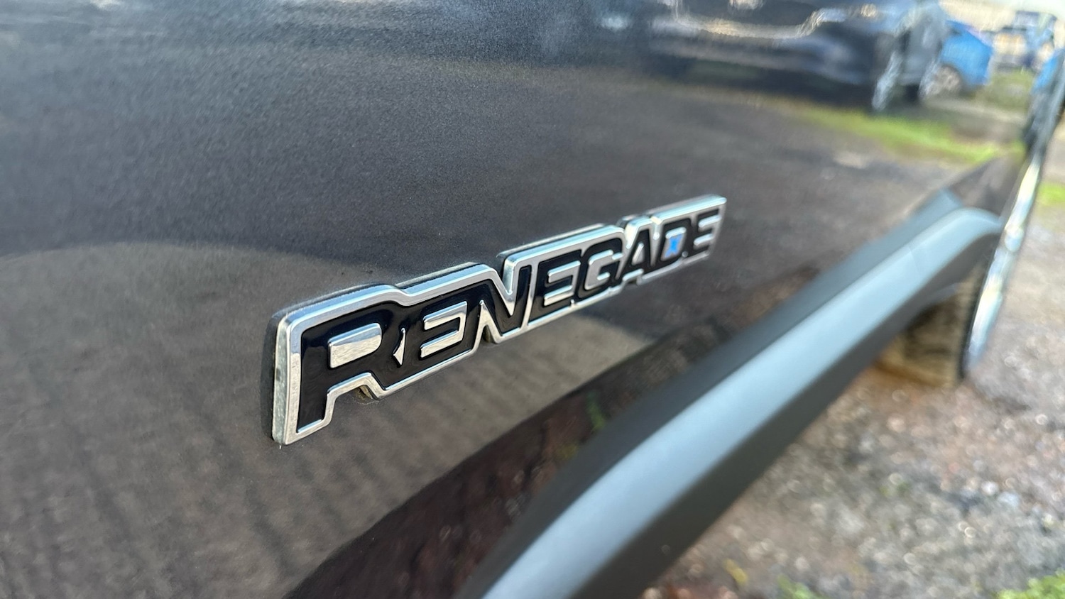 Used Jeep Renegade 2021 for sale - 76611125: Photo 27