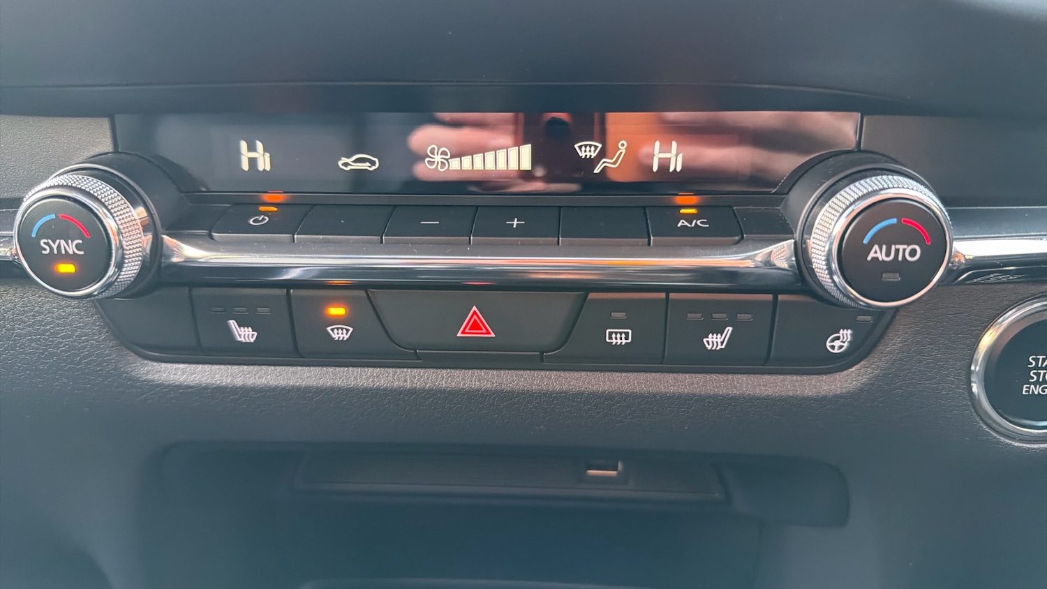 Used Mazda CX-30 2021 for sale - 76932112: Photo 24