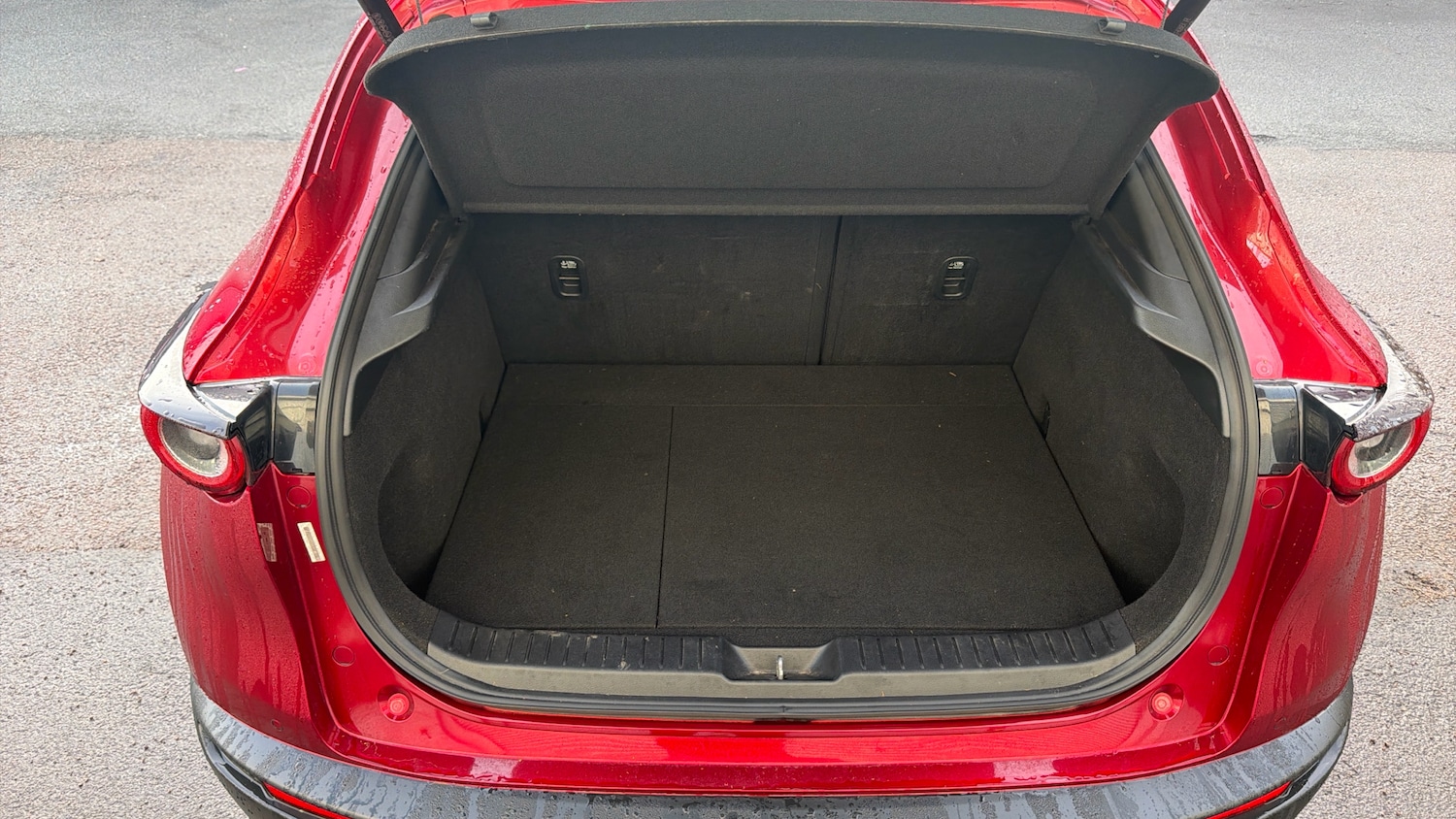 Used Mazda CX-30 2021 for sale - 76932112: Photo 4