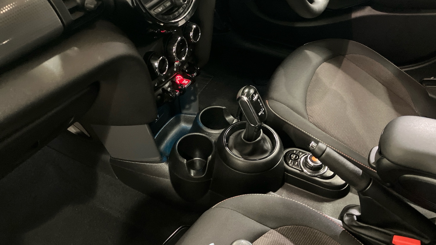 Used MINI Hatch 2019 for sale - 77375794: Photo 13