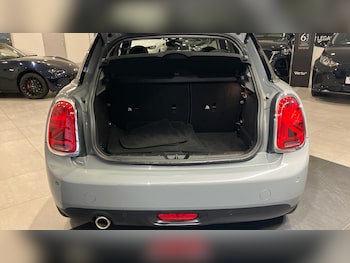 Used MINI Hatch 2019 for sale - 77375794: Photo