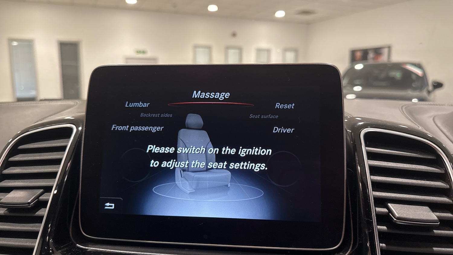 Used Mercedes-Benz GLE 2019 for sale - 77167681: Photo 49