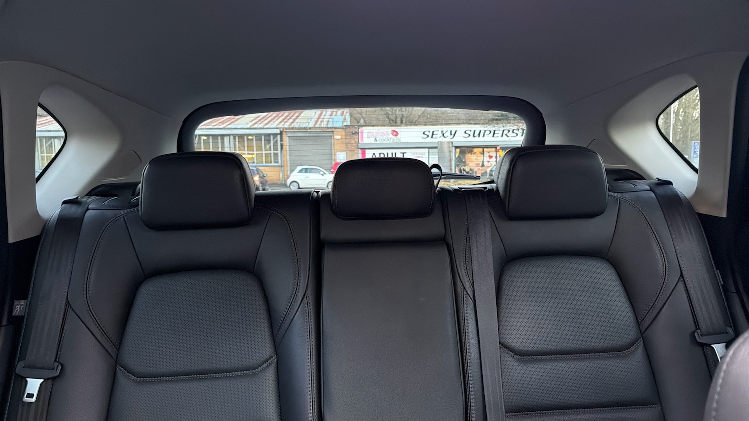 Used Mazda CX-5 2023 for sale - 76957370: Photo 15