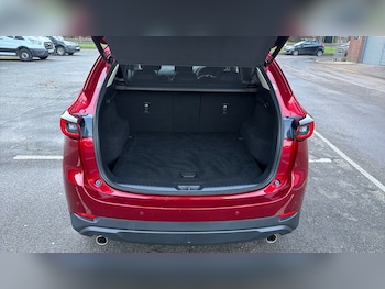 Used Mazda CX-5 2023 for sale - 76957370: Photo