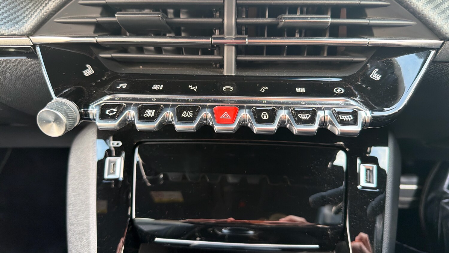 Used Peugeot 208 2021 for sale - 77728935: Photo 23