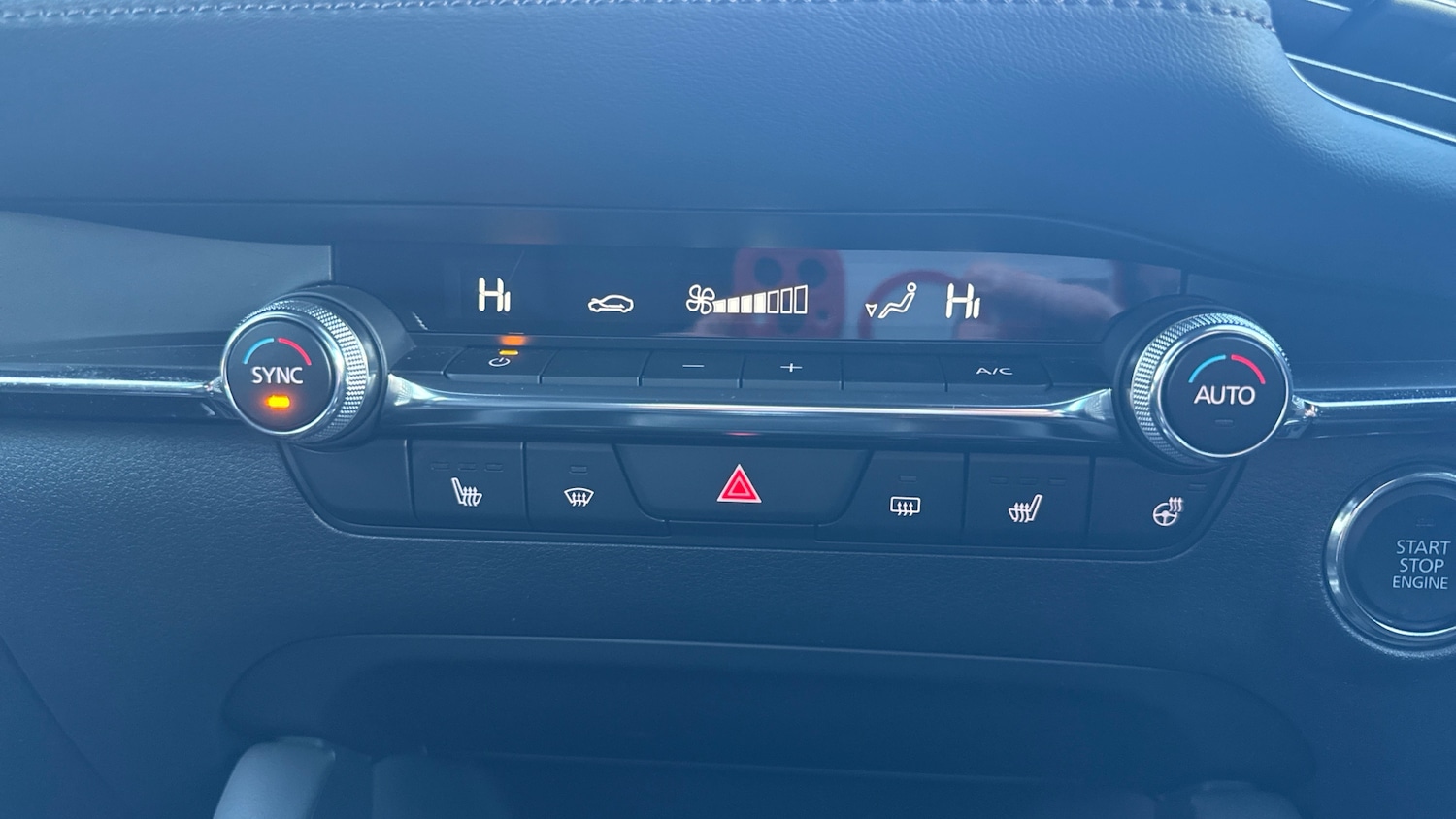 Used Mazda Mazda3 2023 for sale - 77004281: Photo 34