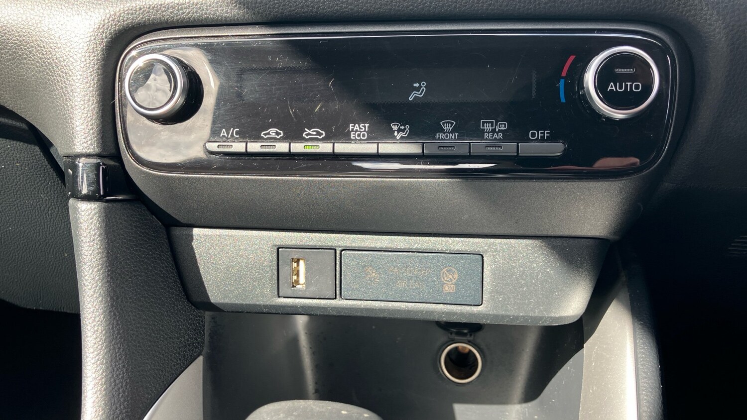 Vehicle 33