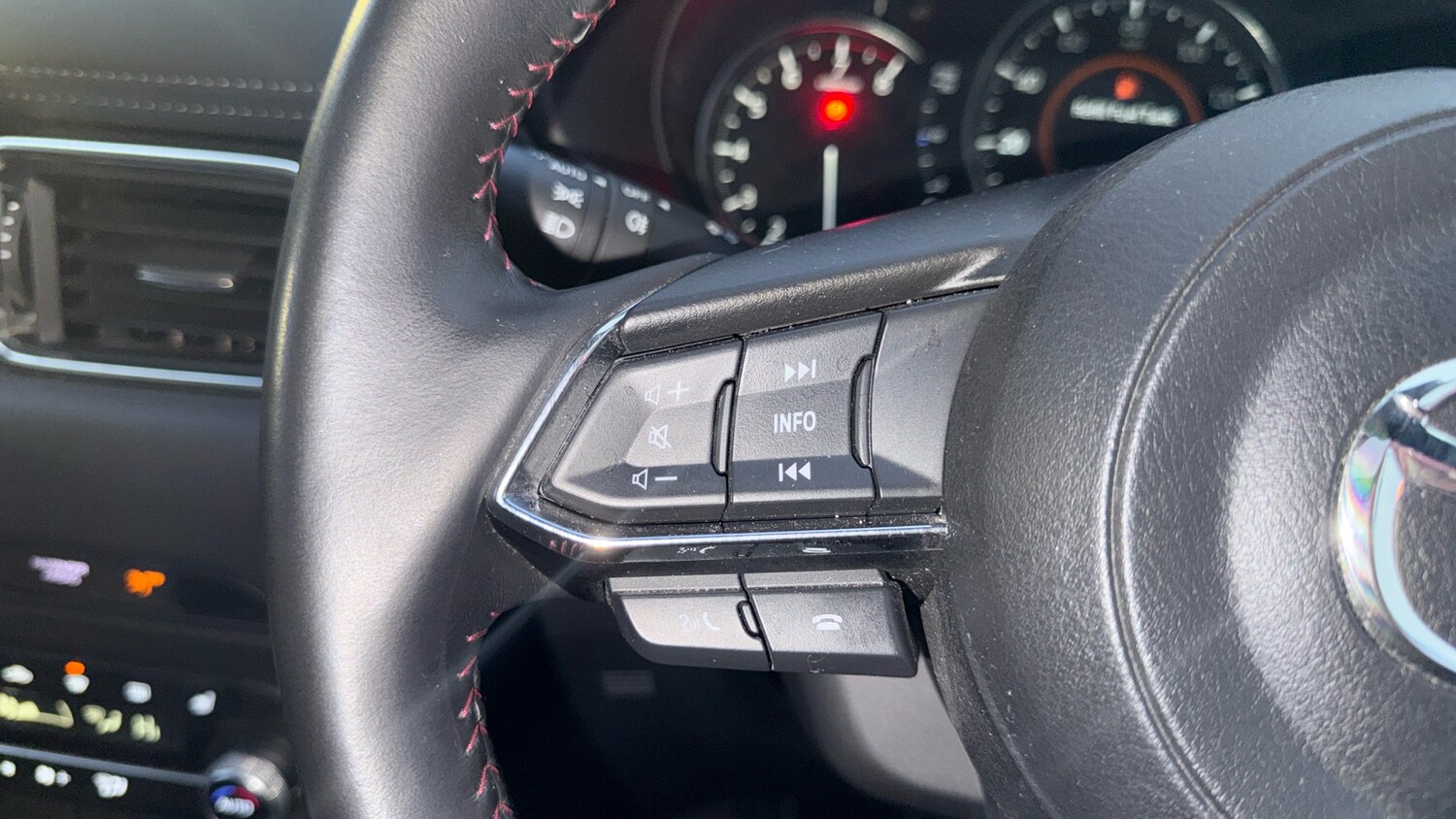 Used Mazda CX-5 2022 for sale - 77375795: Photo 32