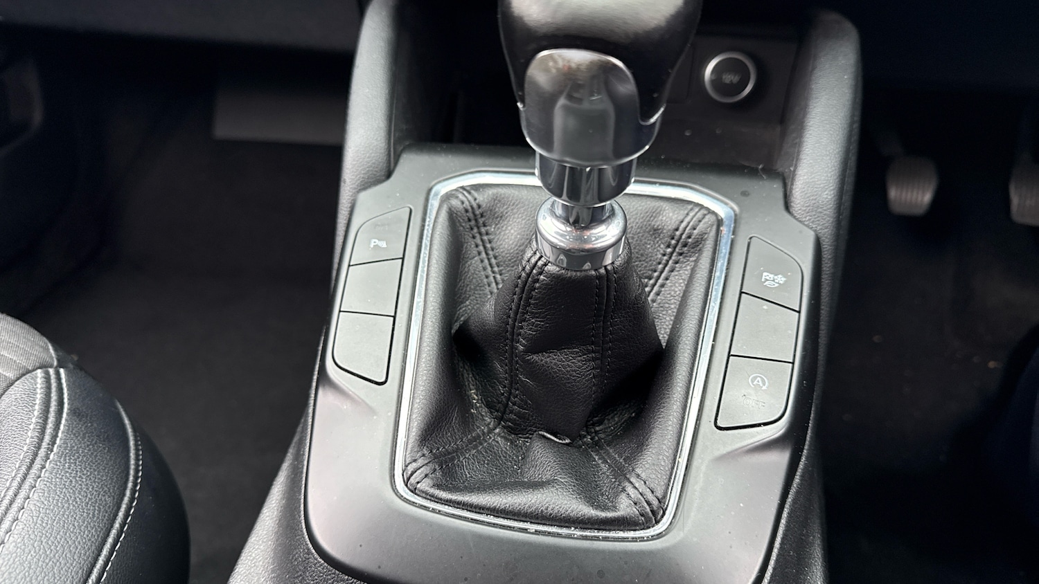 Used Ford Kuga 2020 for sale - 76517532: Photo 24