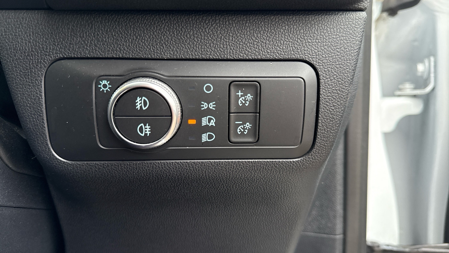 Used Ford Kuga 2020 for sale - 76517532: Photo 26