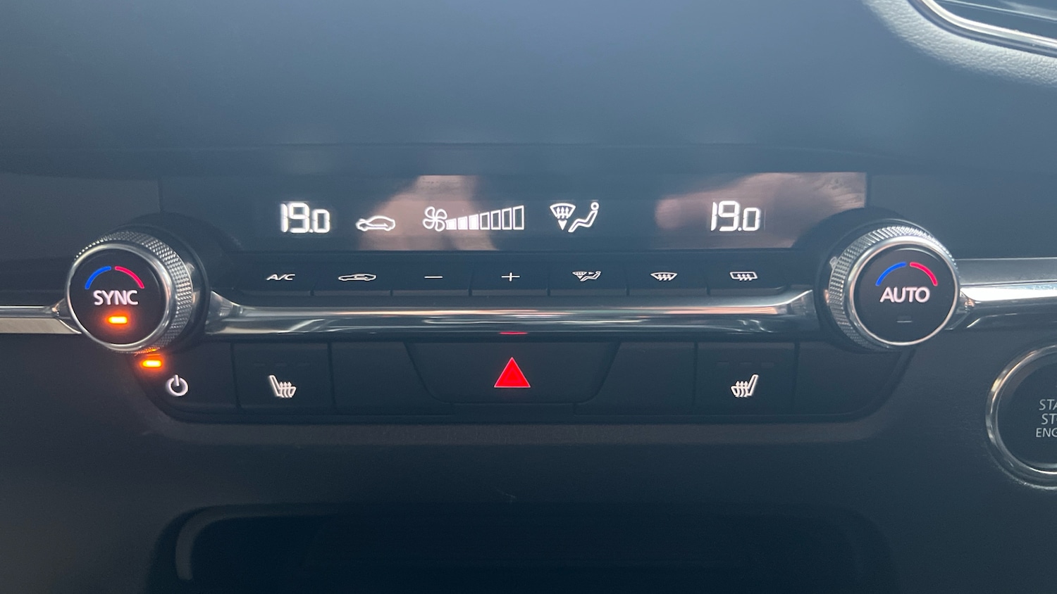 Used Mazda CX-30 2024 for sale - 77781406: Photo 43