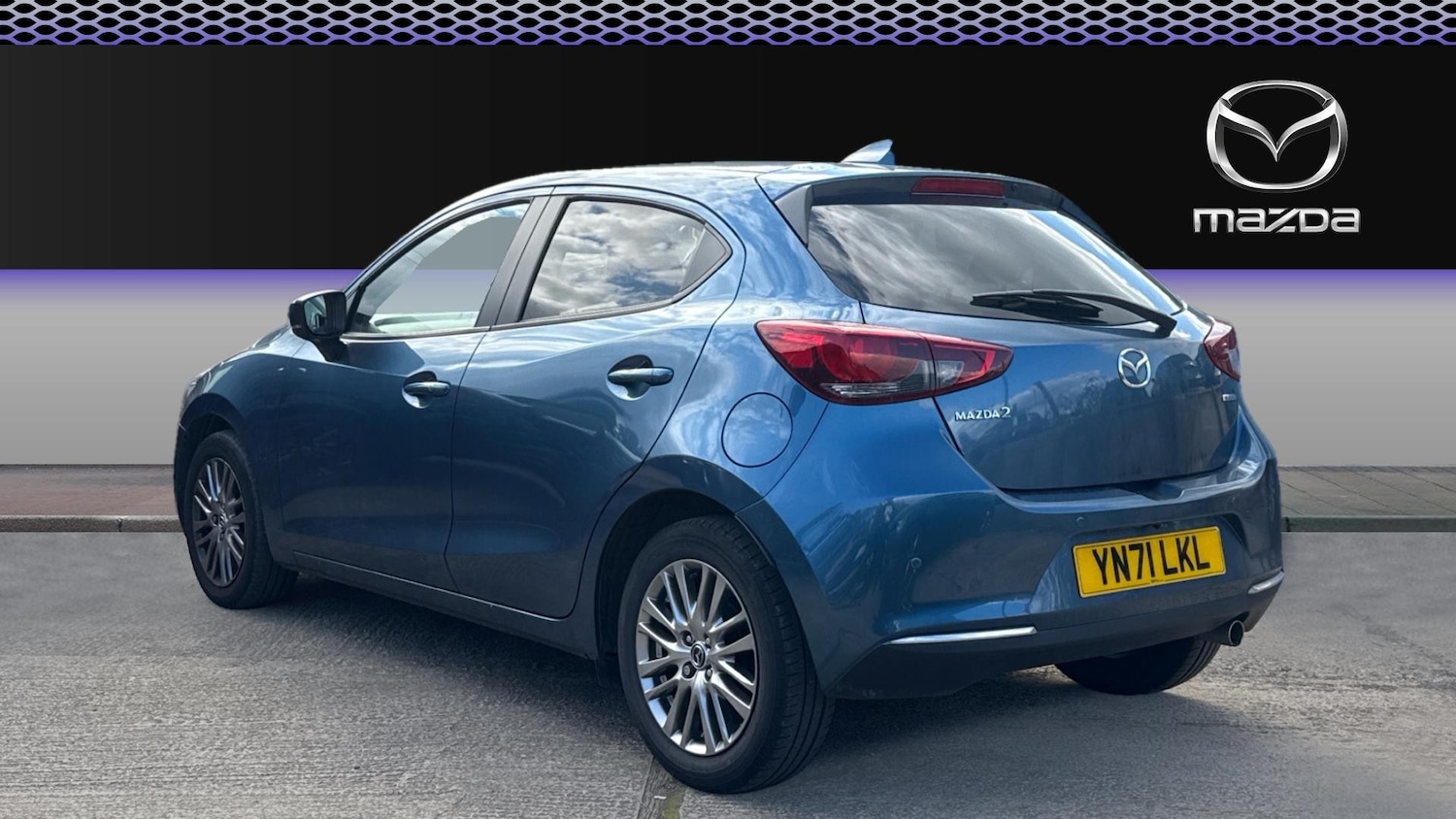 Used Mazda Mazda2 2021 for sale - 76045915: Photo 2