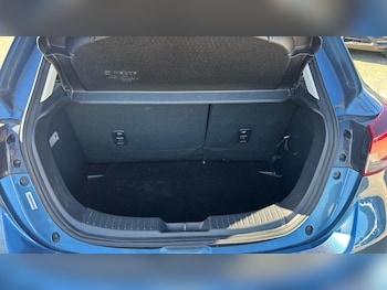 Used Mazda Mazda2 2021 for sale - 76045915: Photo