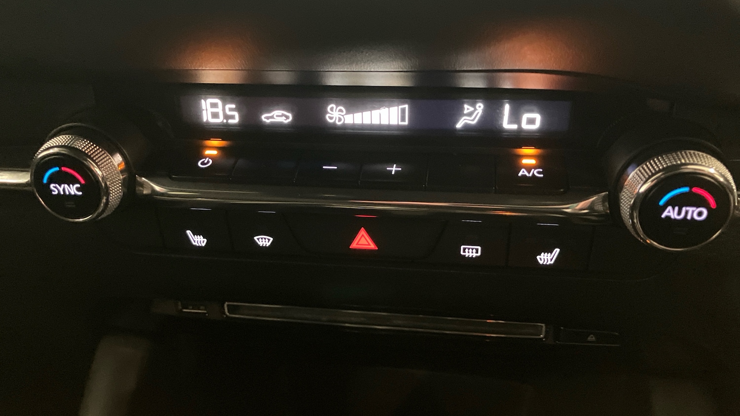 Used Mazda Mazda3 2019 for sale - 77918455: Photo 31