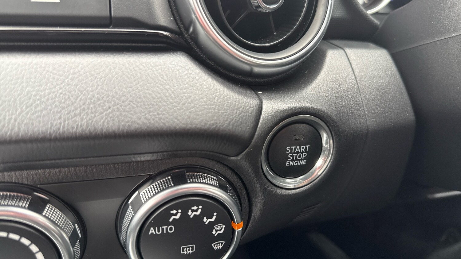 Used Mazda MX-5 2025 for sale - 77789048: Photo 34