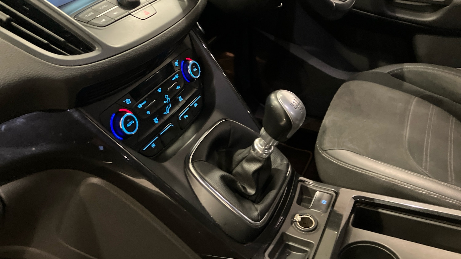 Used Ford Kuga 2017 for sale - 77296401: Photo 13