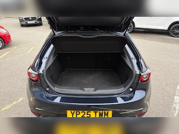 Used Mazda Mazda3 2025 for sale - 76311332: Photo 4