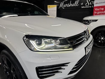 Used Volkswagen Touareg 2015 for sale - 79370743: Photo