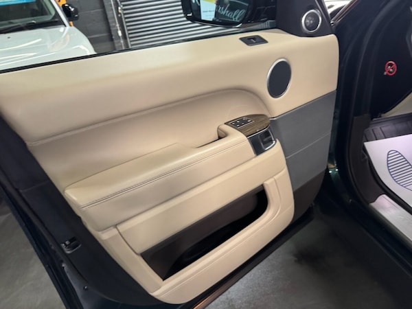 Used Land Rover Range Rover Sport 2015 for sale - 76223860: Photo 45