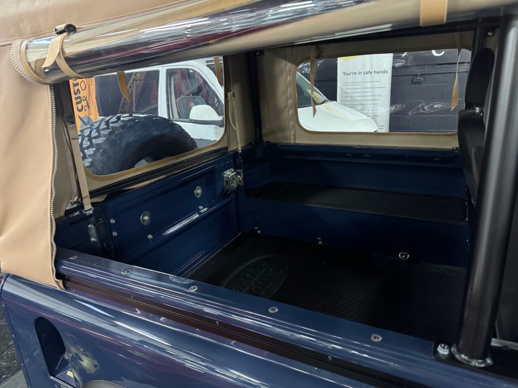 Used Land Rover Defender 2012 for sale - 77139645: Photo 19