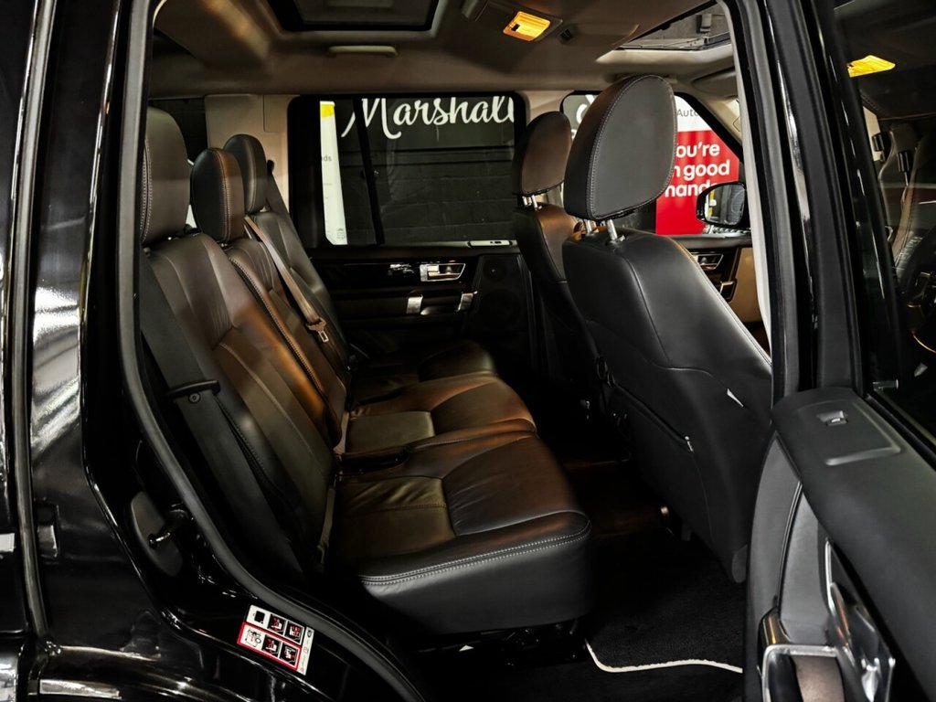 Used Land Rover Discovery 2014 for sale - 78110749: Photo 25