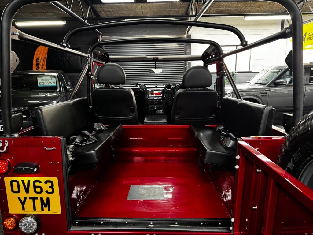 Used Land Rover Defender 90 2013 for sale - 77967611: Photo 7